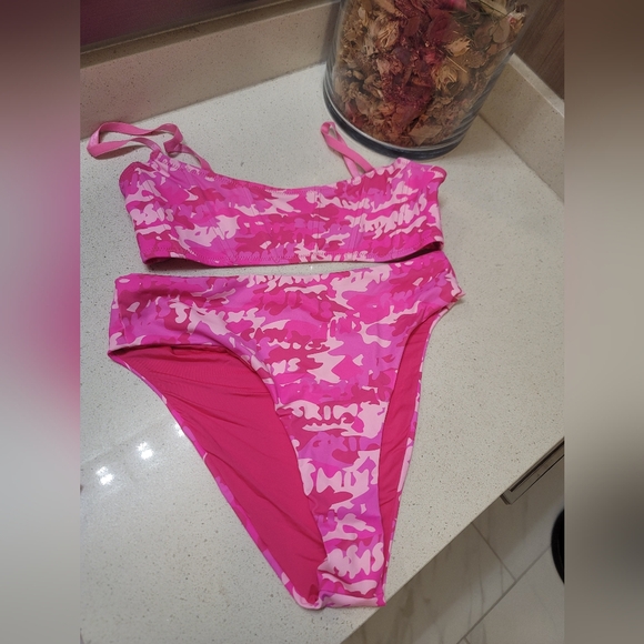 Skims 2 piece swimsuit in Pink And White With Logo Medium - Picture 1 of 7